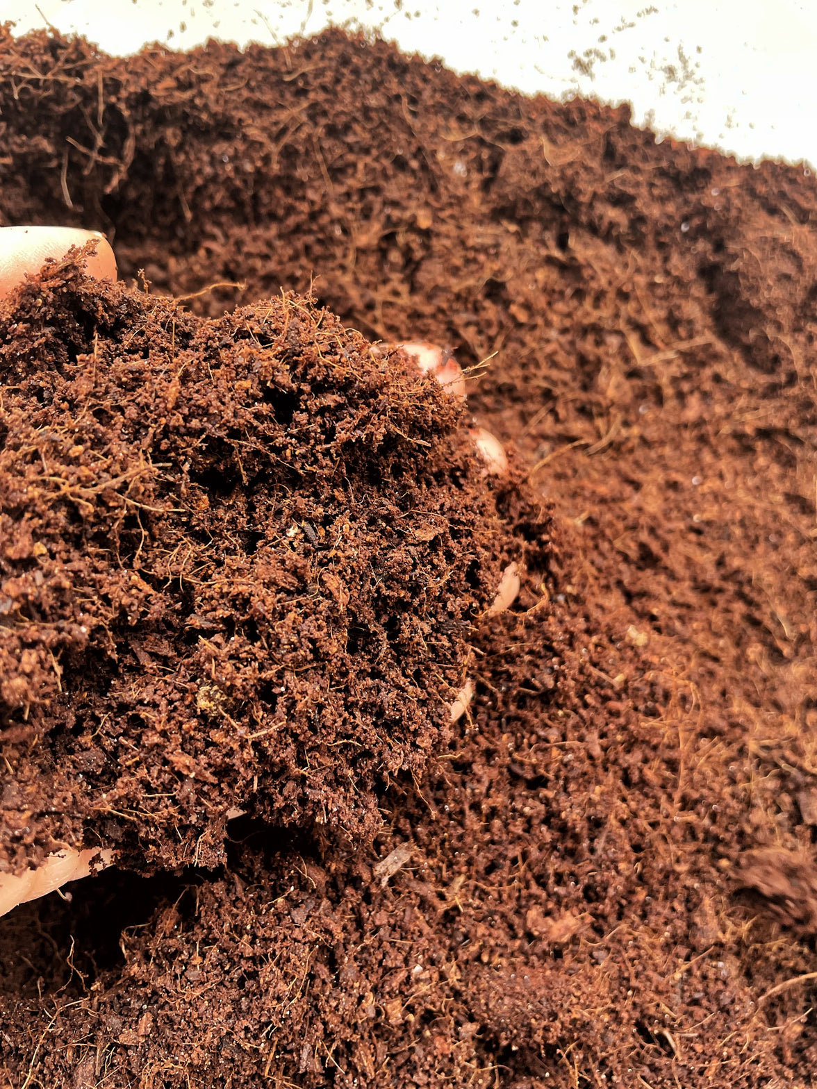 Coco Coir 100% Natural Cocopeat Plant Soil Additive 7.5 Liters