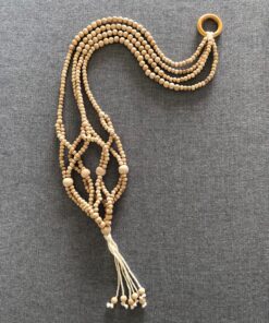 PLOT Boncuklu Bitki Askısı, evde, bahçede, ofiste, kullanıldığı ortama kaliteli şıklık katar. Aynı zamanda şık ve kaliteli bir hediye alternatifidir.